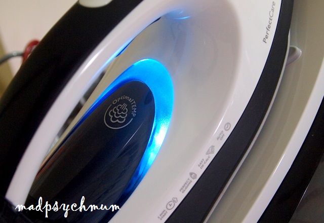 Philips steam iron blinking deals
